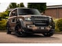 Land Rover Defender 110 P400e 110 X-Dynamic 404 PK URBAN Luchtvering Trekhaak 360 Camera Meridian 22''