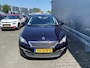 Peugeot 308 SW 1.2 PureTech Blue Lease A/C, Navi, CC, Trekh, nw. APK – Inruil Mogelijk –