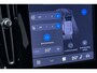 Volvo XC40 2.0 B3 Plus Dark | Camera | Memory | Stoel+Stuurverwarming | Keyless | Verwarmde Voorruit | Getint Glas