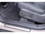 Volvo XC40 2.0 B3 Plus Dark | Camera | Memory | Stoel+Stuurverwarming | Keyless | Verwarmde Voorruit | Getint Glas