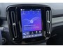 Volvo XC40 2.0 B3 Plus Dark | Camera | Memory | Stoel+Stuurverwarming | Keyless | Verwarmde Voorruit | Getint Glas
