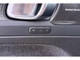 Volvo XC40 2.0 B3 Plus Dark | Camera | Memory | Stoel+Stuurverwarming | Keyless | Verwarmde Voorruit | Getint Glas