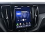 Volvo XC60 2.0 T8 Plug-in hybrid AWD Plus Black Edition | Panoramadak | Trekhaak | Stoel+Stuurverwarming | Memory | 21 Inch