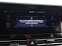 Kia Niro EV e-Niro DynamicPlusLine 64 kWh | Trekhaak | Panoramadak | Stoel/Stuurwielverwarming | Adaptieve Cruise Control | Keyless Go | LED Koplampen |