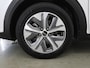 Kia Niro EV e-Niro DynamicPlusLine 64 kWh | Trekhaak | Panoramadak | Stoel/Stuurwielverwarming | Adaptieve Cruise Control | Keyless Go | LED Koplampen |
