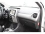 Toyota Aygo 1.0 VVT-i x-play nette 5-deurs met achteruitrijcamera met nieuwe APK bij aflevering