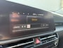 Kia Niro EV Light Advanced 64.8 kWh | Stoel/Stuurwielverwarming | Navigatie | Climate Control |