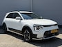 Kia Niro EV Light Advanced 64.8 kWh | Stoel/Stuurwielverwarming | Navigatie | Climate Control | SOH 99%