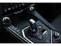 Lynk & Co 01 1.5 | Donkere Hemelbekleding | Panoramadak | 360° Camera | Elektrische bestuurdersstoel met geheugen | Stoelverwarming | Stuurverwarming | Actieve bochtverlichting | Adaptieve Cruise Control | Stuurassistent | Lane Assist | Navigatie | Elektrische Achterklep | Keyless Entry | Dodehoekassistent