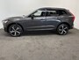 Volvo XC60 2.0 T8 PHEV AWD Long Range Ultra Dark Exec. Ed. Luchtvering/ Trekhaak 2250kg/ HUD/ 360 Camera/ Stoelverw + Koeling