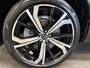 Volvo XC60 2.0 T8 PHEV AWD Long Range Ultra Dark Exec. Ed. Luchtvering/ Trekhaak 2250kg/ HUD/ 360 Camera/ Stoelverw + Koeling