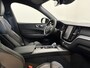 Volvo XC60 2.0 T8 PHEV AWD Long Range Ultra Dark Exec. Ed. Luchtvering/ Trekhaak 2250kg/ HUD/ 360 Camera/ Stoelverw + Koeling