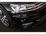 Volkswagen Tiguan 1.4 TSI ACT 150pk DSG 2x R-Line Trekhaak Camera Dynaudio Panoramadak Virtual Cockpit Stoelverwarming Keyless Navigatie