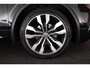 Volkswagen Tiguan 1.4 TSI ACT 150pk DSG 2x R-Line Trekhaak Camera Dynaudio Panoramadak Virtual Cockpit Stoelverwarming Keyless Navigatie