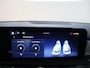Mercedes-Benz A-klasse 180 Business Solution AMG | AMG Line Plus | Nightpakket | Panoramadak | HUD | Stoelverwarming | 360° camera | Cruise Control Adaptief |