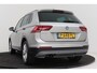 Volkswagen Tiguan 1.4 TSI Comfortline Business | Camera | Digital Cockpit | CarPlay | Blind Spot | Stuur-/Stoelverwarming |