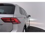 Volkswagen Tiguan 1.4 TSI Comfortline Business | Camera | Digital Cockpit | CarPlay | Blind Spot | Stuur-/Stoelverwarming |