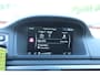 Volvo V70 T4 Automaat Dynamic Edition | Adaptieve Cruise Control | Harman/Kardon audio | Standkachel | Dodehoek detectie | Stoelverwarming | Stuurwiel verwarming | Bestuurdersstoel met geheugenfunctie | Afneembare trekhaak