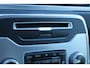 Volvo V70 T4 Automaat Dynamic Edition | Adaptieve Cruise Control | Harman/Kardon audio | Standkachel | Dodehoek detectie | Stoelverwarming | Stuurwiel verwarming | Bestuurdersstoel met geheugenfunctie | Afneembare trekhaak