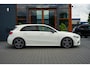 Mercedes-Benz A-klasse 180 Bns Solution AMG | Pano | Cruise | Camera | CarPlay