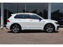 Volkswagen Tiguan 1.5 TSI 150pk DSG Comfortline R-Line | Trekhaak | Head-up | Navigatie | Camera | Stoel en stuurverwarming