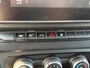 Nissan Primastar 2.0 dCi L1H1 / Airco / Apple&Android Carplay / Trekhaak / Betimmering / Cruise Control / Sensoren achter / Bluetooth / DAB / 3 zitplaatsen