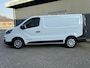 Nissan Primastar 2.0 dCi L1H1 / Airco / Apple&Android Carplay / Trekhaak / Betimmering / Cruise Control / Sensoren achter / Bluetooth / DAB / 3 zitplaatsen