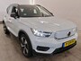 Volvo XC40 78 kWh 408pk Recharge Twin Plus | SOH 93% | Trekhaak | Nappa Leder/Nubuck | Stoelverwarming | CarPlay | Camera | PDC