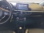 Kia Picanto 1.0 CVVT Design Edition | Dealer onderhouden | 1e Eigenaar | Navigatie met Apple CarPlay & Android Auto | Achteruitrijcamera | Privacy Glass | LM Velgen |
