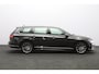 Volkswagen Passat Variant 1.5 TSI 150 PK Automaat R-Line Elegance, Trekhaak, Matrix-LED, Carplay