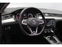 Volkswagen Passat Variant 1.5 TSI 150 PK Automaat R-Line Elegance, Trekhaak, Matrix-LED, Carplay