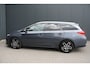 Toyota Auris Touring Sports 1.8 Hybrid Lease - NAVIGATIE - CAMERA - PANORAMADAK - PDC