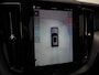 Volvo XC60 T8 455PK Ultra Black Edition | Luchtvering | B&W audio | Contourstoelen | Trekhaak | Priv glas