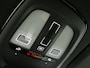 Volvo XC60 T8 455PK Ultra Black Edition | Luchtvering | B&W audio | Contourstoelen | Trekhaak | Priv glas