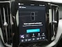 Volvo XC60 T8 455PK Ultra Black Edition | Luchtvering | B&W audio | Contourstoelen | Trekhaak | Priv glas