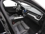 Volvo XC60 T8 455PK Ultra Black Edition | Luchtvering | B&W audio | Contourstoelen | Trekhaak | Priv glas