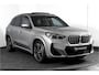 BMW X1 xDrive25e 245 PK | M-Sport | Premium Pack | S/K-Panodak | Dig. Cockpit | Cruise | Stoelverw. | PDC | Camera | NAV+App. Connect | ECC | Elek. Klep | LM 19" | 9072