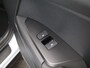 Kia Sportage 1.6 T-GDi Hybrid DynamicPlusLine | Navigatie | Climate Control | Camera | Parkeersensoren | LED | Schuif/kanteldak | € 4.000,- Voorraad Korting |