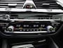 BMW 5-Serie Touring 520e 150kW | PANORAMADAK | ACHTERUITRIJCAMERA 360° | LEDER INTERIEUR | GROOT NAVIGATIE | CLIMATE CONTROL | LED VERLICHTING | TREKHAK WEGKLAPBAAR |