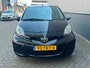 Toyota Aygo 1.0-12V Comfort Navigator airco Nieuwe apk