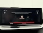 Peugeot 2008 1.2 PureTech GT Carplay | Vol leder | Schuif-kantel dak | Stoelverwarming | Adaptive cruise | Start stop | Focal geluidssysteem | Dode hoek | Achteruitrijcamera |
