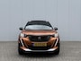 Peugeot 2008 1.2 PureTech GT Carplay | Vol leder | Schuif-kantel dak | Stoelverwarming | Adaptive cruise | Start stop | Focal geluidssysteem | Dode hoek | Achteruitrijcamera |