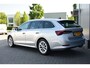 Skoda Octavia Combi 1.5 e-TSI Business Edition Plus Pano/dak Led Trekhaak/Elektrisch