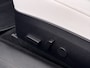 Tesla Model 3 Long Range AWD 75kWh 463PK Full Self Driving Ivoor Interieur All-Season banden Privacy Glas Premium Audio Panoramadak Navi Camera's Ecc Adap.Cruise Lmv Leder Memory Elek.Stoelen Achterbank+Stoelverwarming Keyless Wifi Origineel Nederlandse Particuliere Auto Fabrieksgarantie op Accu en motor tot 25-3-2027/192.000KM