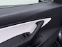 Tesla Model 3 Long Range AWD 75kWh 463PK Full Self Driving Ivoor Interieur All-Season banden Privacy Glas Premium Audio Panoramadak Navi Camera's Ecc Adap.Cruise Lmv Leder Memory Elek.Stoelen Achterbank+Stoelverwarming Keyless Wifi Origineel Nederlandse Particuliere Auto Fabrieksgarantie op Accu en motor tot 25-3-2027/192.000KM