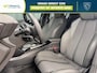 Peugeot 208 1.2 Hybrid 136 e-DCS6 GT I Adaptive Cruise | | Carplay | SUMMER DEAL | Navigatie | Camera | Parkeersensoren Voor en Achter
