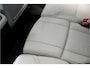 Volvo XC90 2.0 T8 AWD 335kW/456pk Aut8 Recharge Ultra Bright 7P LUCHTVERING + BOWERS&WILKINS + EL. TREKHAAK + ADAPT.CRUISE + PANORAMADAK + HEAD-UP + STOEL-&STUURVERWARMING + LEDEREN DASHBOARD + 360 CAMERA + STOELVENTILATIE + ACHTERBANKVERWARMING + 21" LM-VELGEN!!
