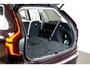 Volvo XC90 2.0 T8 AWD 335kW/456pk Aut8 Recharge Ultra Bright 7P LUCHTVERING + BOWERS&WILKINS + EL. TREKHAAK + ADAPT.CRUISE + PANORAMADAK + HEAD-UP + STOEL-&STUURVERWARMING + LEDEREN DASHBOARD + 360 CAMERA + STOELVENTILATIE + ACHTERBANKVERWARMING + 21" LM-VELGEN!!