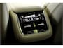 Volvo XC90 2.0 T8 AWD 335kW/456pk Aut8 Recharge Ultra Bright 7P LUCHTVERING + BOWERS&WILKINS + EL. TREKHAAK + ADAPT.CRUISE + PANORAMADAK + HEAD-UP + STOEL-&STUURVERWARMING + LEDEREN DASHBOARD + 360 CAMERA + STOELVENTILATIE + ACHTERBANKVERWARMING + 21" LM-VELGEN!!