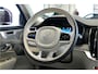 Volvo XC90 2.0 T8 AWD 335kW/456pk Aut8 Recharge Ultra Bright 7P LUCHTVERING + BOWERS&WILKINS + EL. TREKHAAK + ADAPT.CRUISE + PANORAMADAK + HEAD-UP + STOEL-&STUURVERWARMING + LEDEREN DASHBOARD + 360 CAMERA + STOELVENTILATIE + ACHTERBANKVERWARMING + 21" LM-VELGEN!!